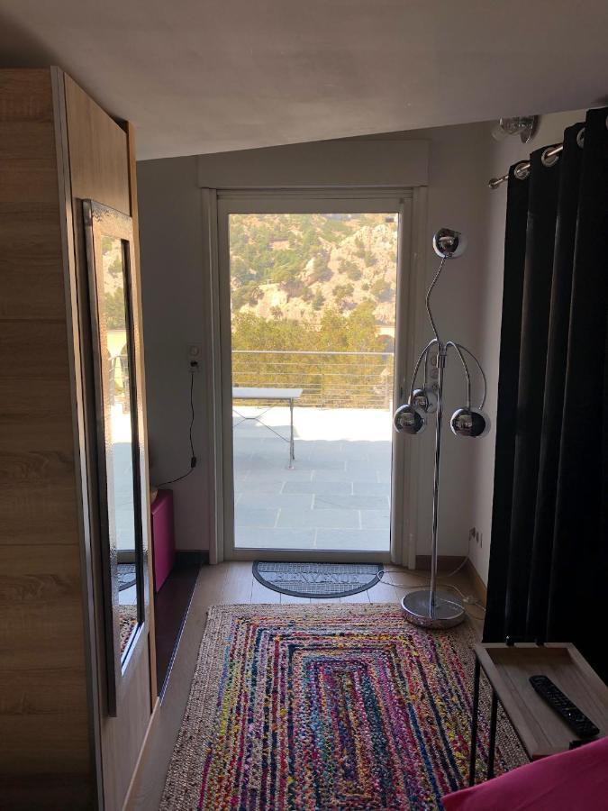 Les Terrasses Des Anthenors Bed and Breakfast Ensues-la-Redonne Exteriör bild